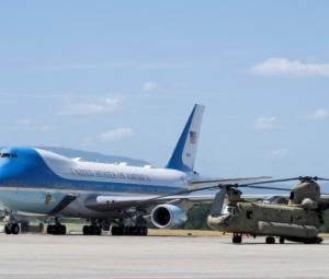 Trump unexpectedly switches back to old Air Force One, sidelining Qatari jet