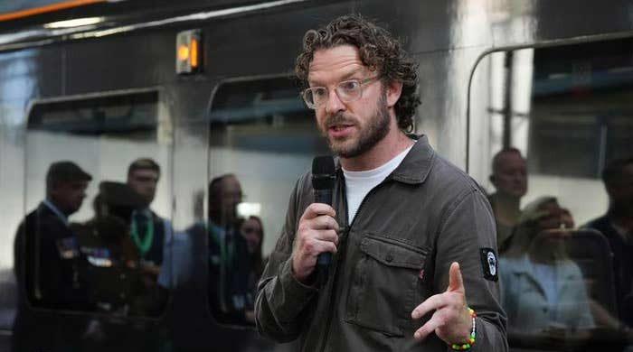 Prince Harry's close friend launches 'Spirit of Invictus' train as countdown begins