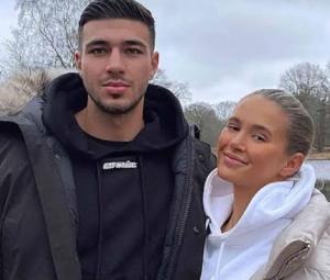 Molly Mae Hague celebrates seven years with Tommy Fury