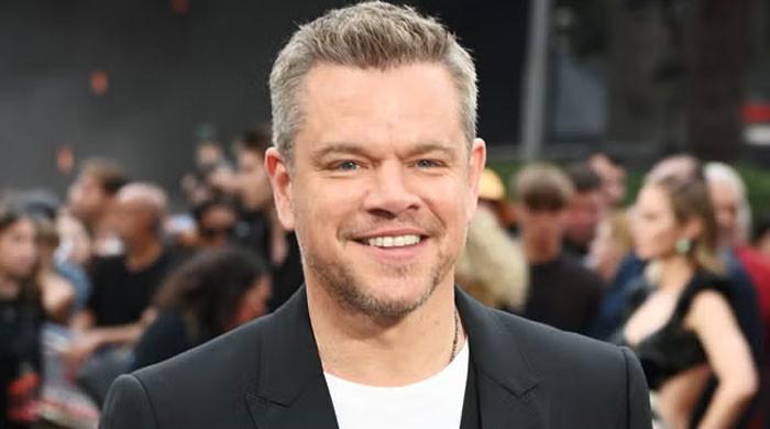 Matt Damon grants fan's hilarious request at 'The Odyssey' Premiere