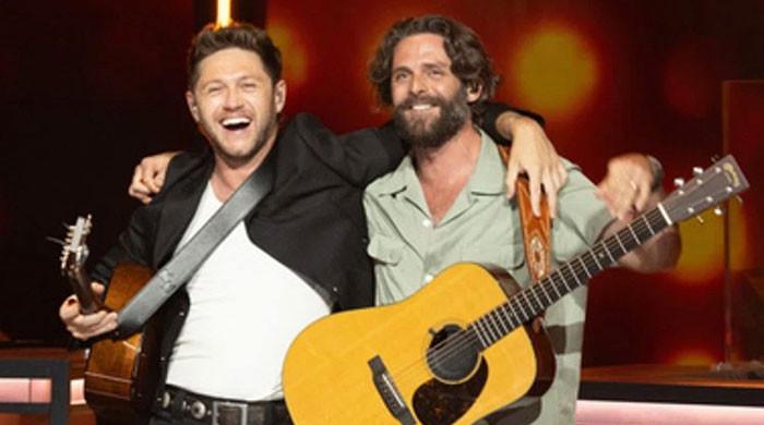Thomas Rhett performs favorite One Direction song live with Niall Horan