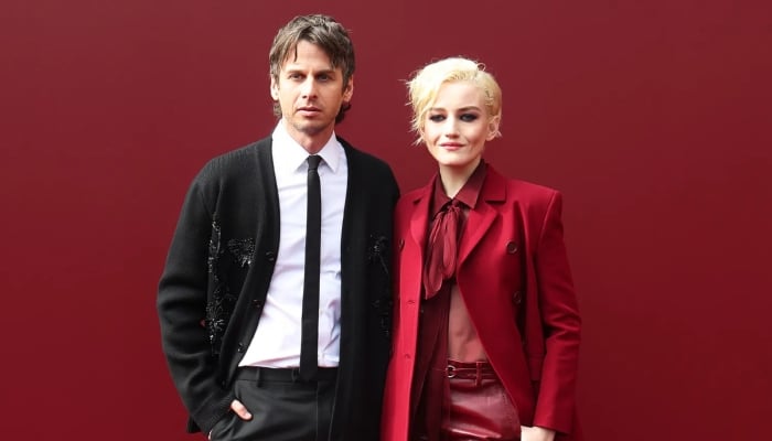 Julia Garner, Mark Foster reportedly ended six-year of marriage