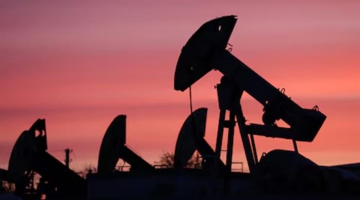 Oil prices rise for 4th day as US strikes on Iran raise fears of wider conflict