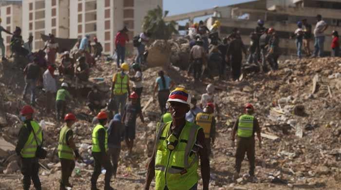Venezuela quake death toll exceeds 5,000 as IMF releases funds