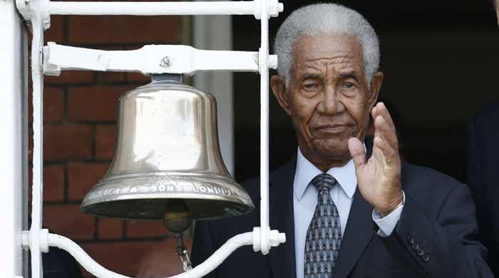 Tributes pour in for cricket great Sobers after death at 89