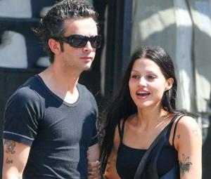 Matty Healy ties knot days after Taylor Swift's grand wedding: Pictures inside