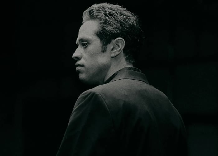 Pete Davidson shares surprising first-look from upcoming mafia movie: Look