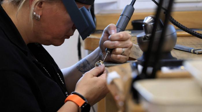Britain's Royal Mint strikes gold in electronic waste