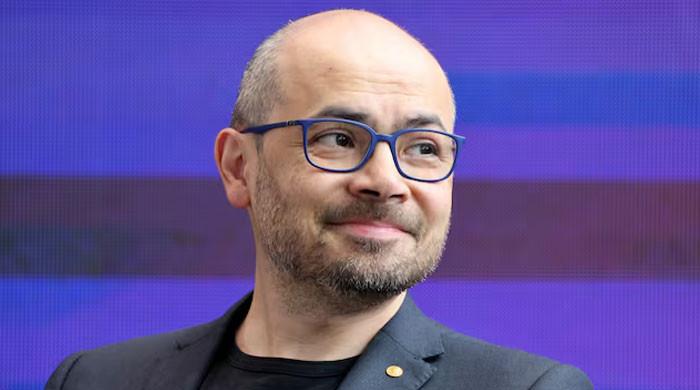 Google shakes up AI leadership as DeepMind chief shifts role