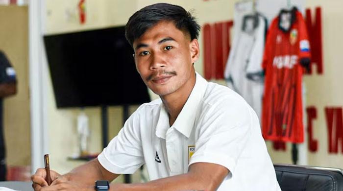 Thai footballer killed, 12 injured by lightning strike during match
