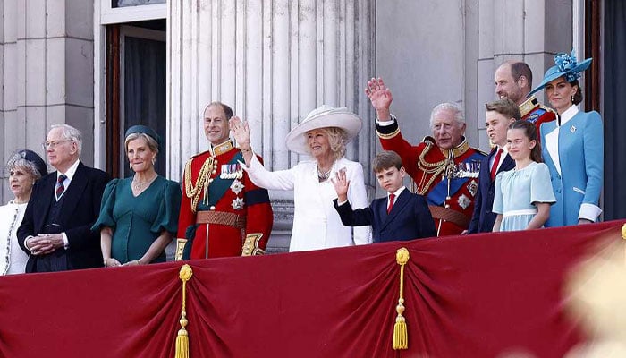 Royal family line of succession exposed to major risk: ‘unprotected’