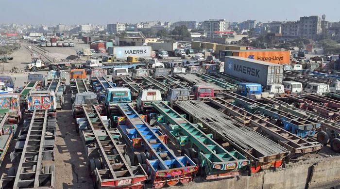 Goods transporters begin indefinite strike over fuel prices, daily rate revisions