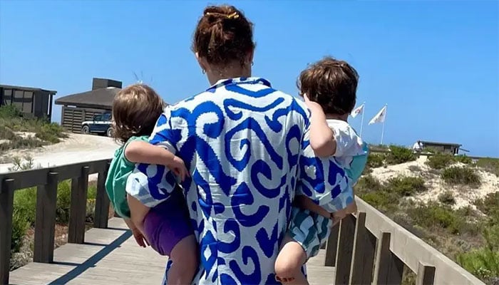 Princess Eugenies Portuguese chapter takes joyful turn