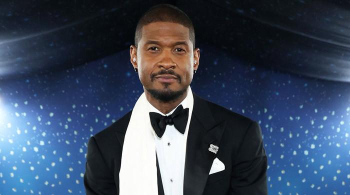 Usher mocks ‘clone' theory after fans demanded refund 