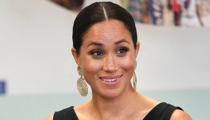 Meghan urged to make wise move after Palace message: ‘Another chance?’