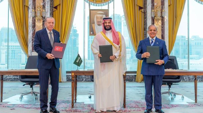 Iran says Pakistan-Turkiye-Saudi deal shows 'change in perception' towards US