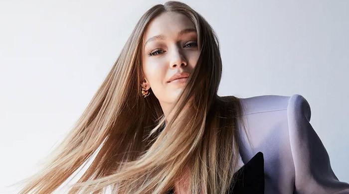 Gigi Hadid gives glimpse into sun-soaked family outing at beach