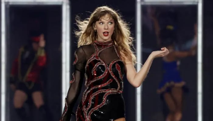 Taylor Swift reflects on Reputation comeback after sudden disappearance