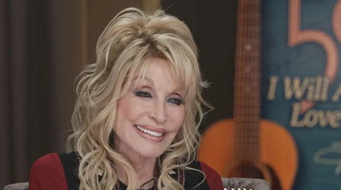 Dolly Parton dies at age 80 just days after sharing health update