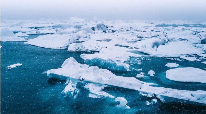 Arctic becomes new geopolitical battleground as ice melts