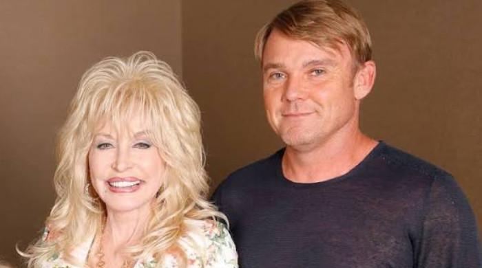 Ricky Schroder slammed for politicizing Dolly Parton tribute after death