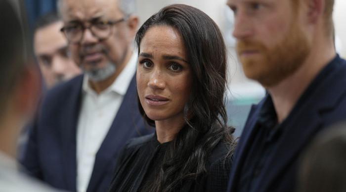 Meghan Markle suffers first blow in UK: 'She does not get the crown'