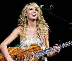 Taylor Swift sparks frenzy for 'Debut' announcement with new numerical hint