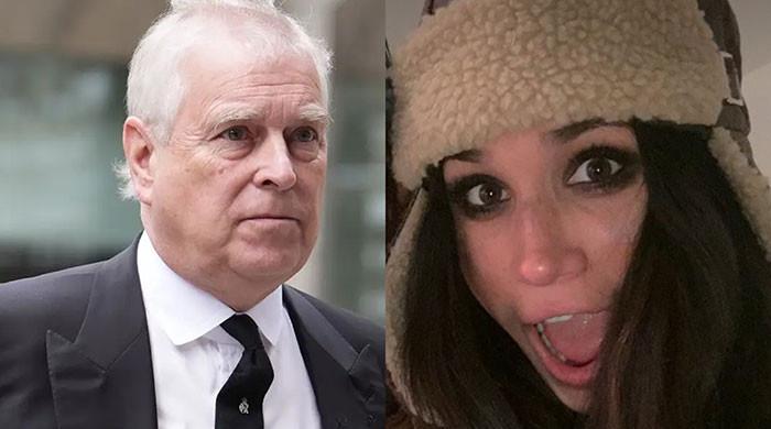 Meghan Markle's unforgettable royal introduction with 'man holding purse' 