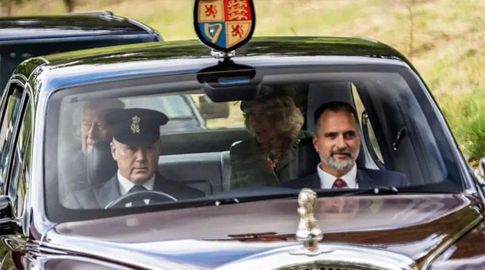 King Charles makes unexpected change for Sunday outing with Camilla and Anne
