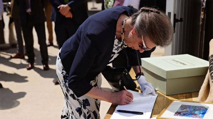 Princess Anne's brewery visit captured 27 years after first visit