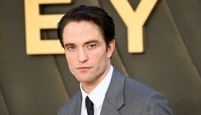Robert Pattinson reveals how he nailed Chris Hansen’s voice