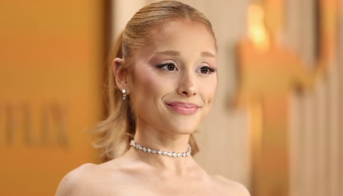 Ariana Grande makes global record with hate that i made you love me