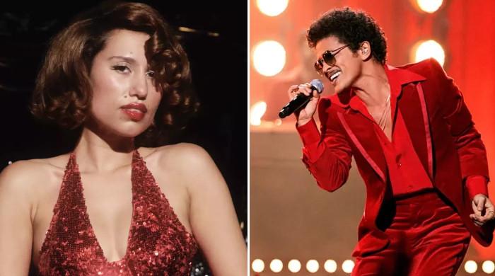 Bruno Mars opening act Raye forced to leave stage 5 minutes into performance