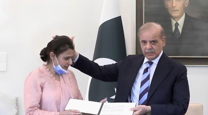 Razia Noreen, nurse who saved newborn in Pims fire, to receive civil award