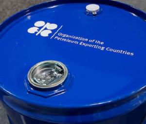 Oil edges lower as investors assess fallout from renewed US-Iran fighting