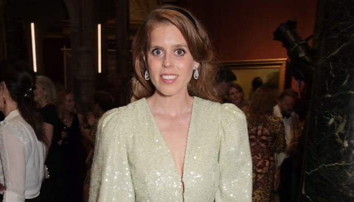 Princess Beatrice quashes health speculation by hitting dance floor