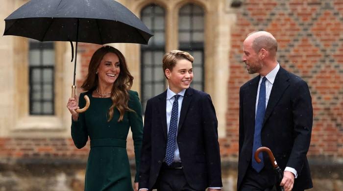 Prince William, Princess Kate share message for George amid Harry drama
