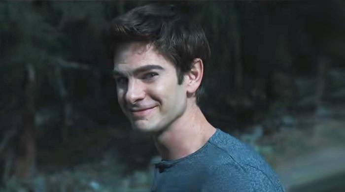 Andrew Garfield gives chilling smile in first ‘Artificial' teaser trailer