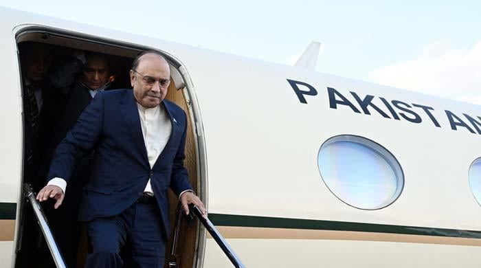 President Zardari returns to Pakistan after concluding private UK visit