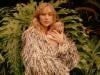 Suki Waterhouse speaks about how motherhood transformed showbiz career