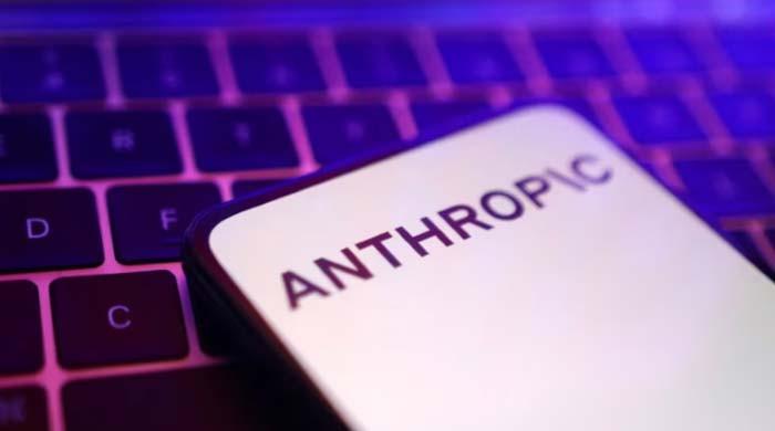 US lawmakers call for new AI rules after Anthropic researchers warn of human extinction