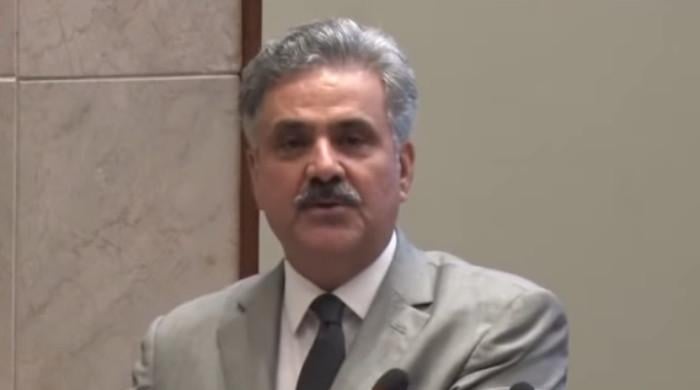 CJP Afridi says entire judiciary united to free judges from 'external pressure'