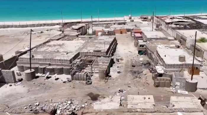 Gulf states call off meeting with Iran, Houthis launch new attack on Saudi